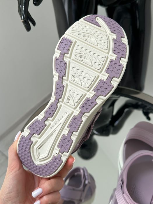 Женские тренд босоножки на липучках Skechers D'Lux Walker 38/39/40/41р