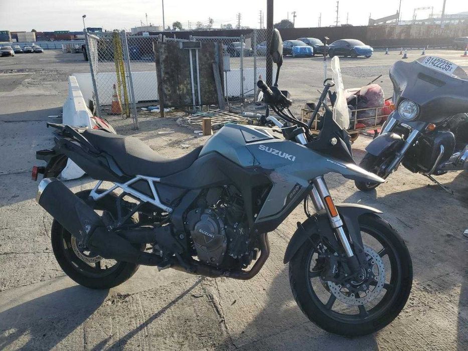 Suzuki DL800 RQ 2024