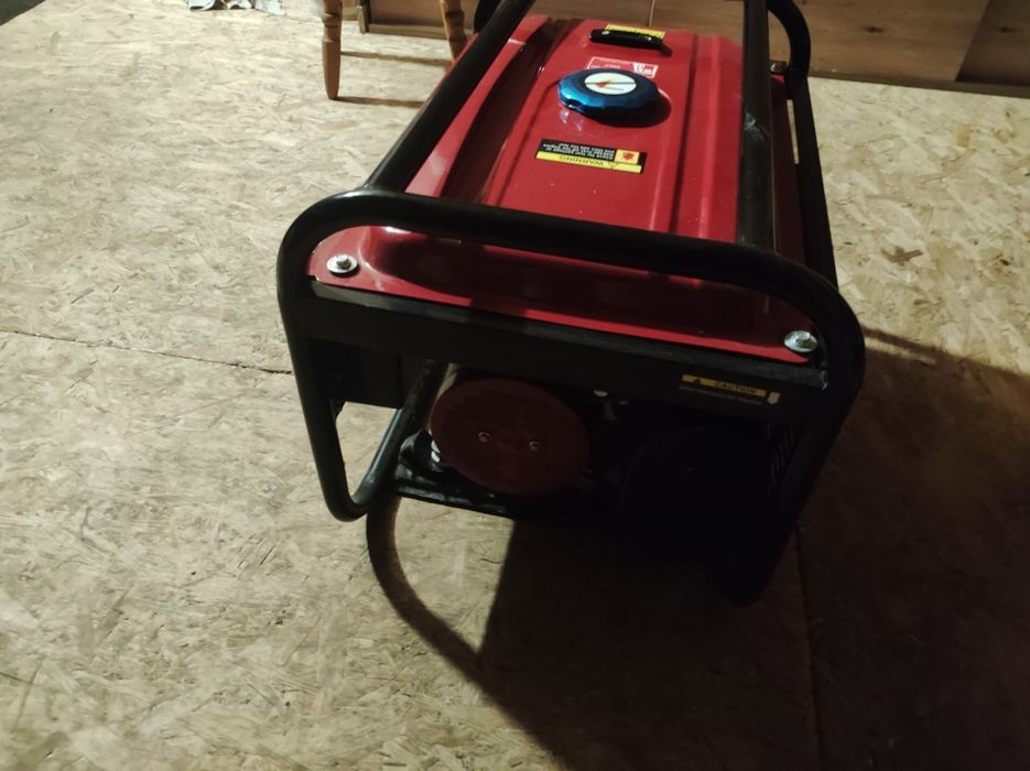 Новорічна знижка. Продам трифазний бензиновий генератор Walter Stahl 3