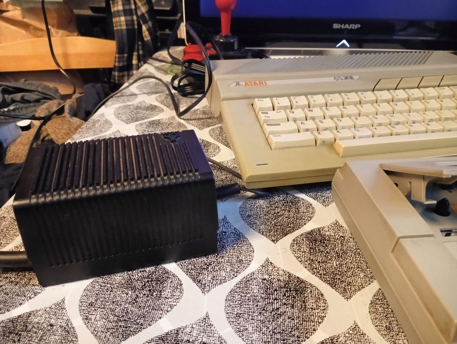 Atari 65 XE sprawny