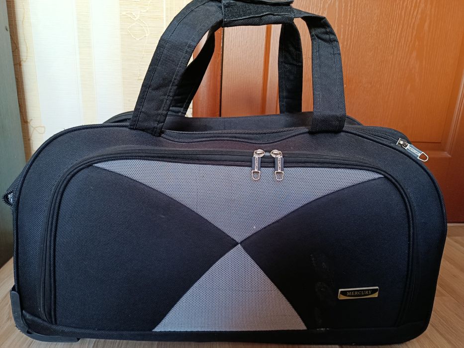 Сумка дорожная на колесах б/у