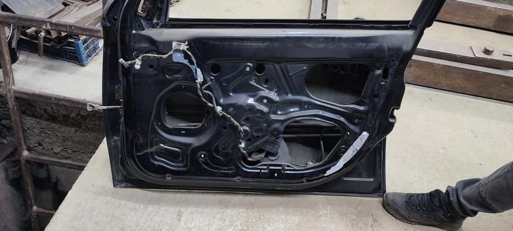 Двері передні праві, Опель Вектра С