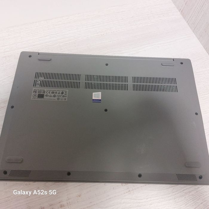 Laptop lenovo ideapad 3