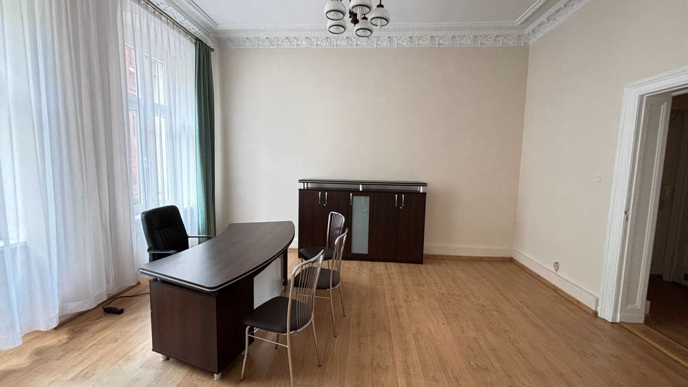 Biuro przy Kaskadzie
