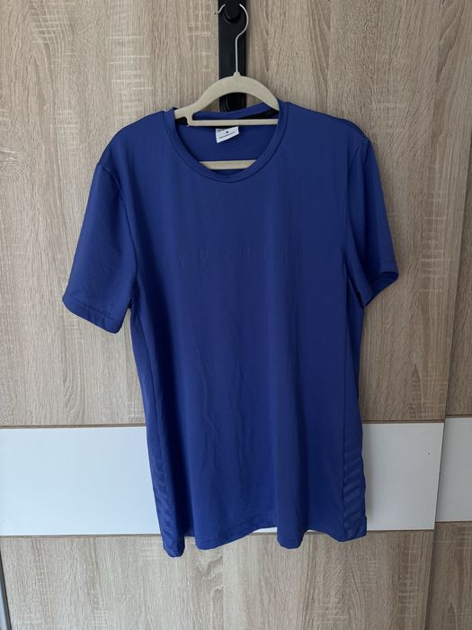 Koszulka Gymshark M Sportowa Gym hit big logo jak nowa tshirt