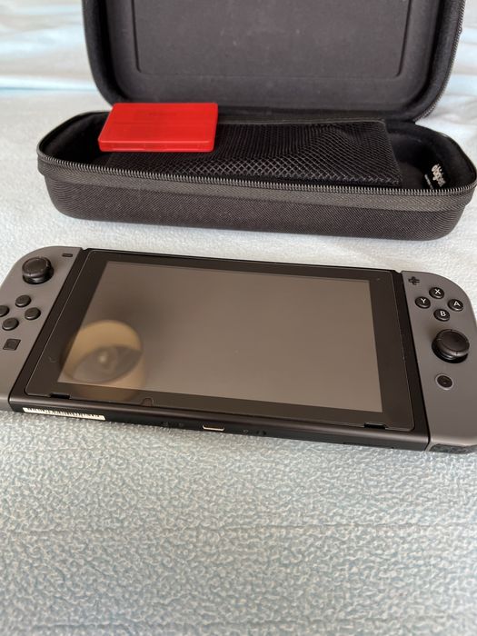 Nintendo Switch V1 Cinzenta c/ as 2 Bolsas de transporte!