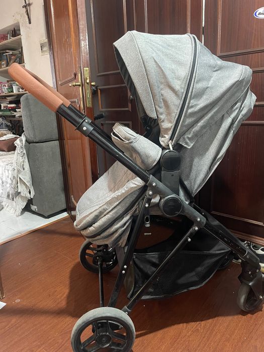 Carrinho de bebé 2 em 1 - Alcofa e carrinho de passeio