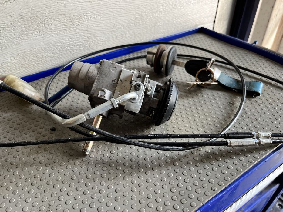 kinoko•*¨*•.¸♬︎ Stacyjka kymco x-town 125 300 korek zamek Inowrocław • OLX.pl