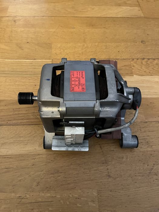 Vendo peças provenientes de uma Samsung EcoBubble WF80F5EFW2W/EP – 8 kg.