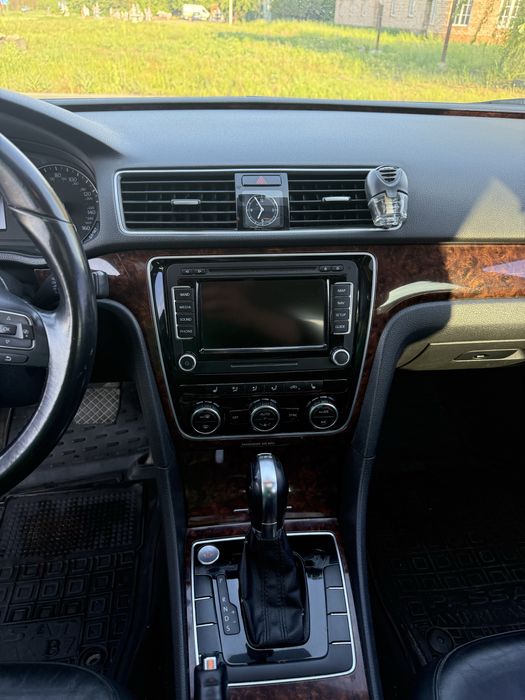 Продається Passat B7 USA 2.0 TDI SEL максимальна комплектація