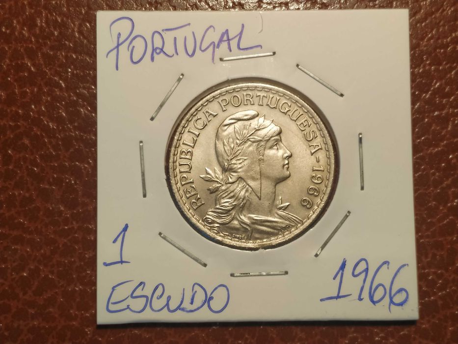409 moeda de 1 escudo de 1966 em alpaca - Portugal