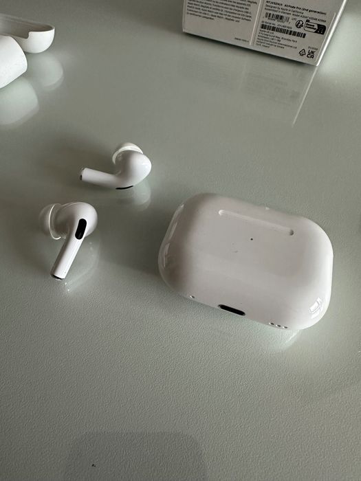 AirPods Pro 2 - COMO NOVOS