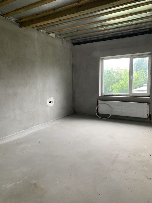 Продаж будинку Липини