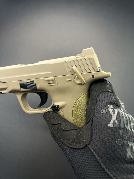 Металевий пістолет Smith Wesson - модель G51D (іграшка)