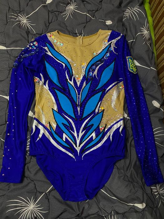 Продам купальник