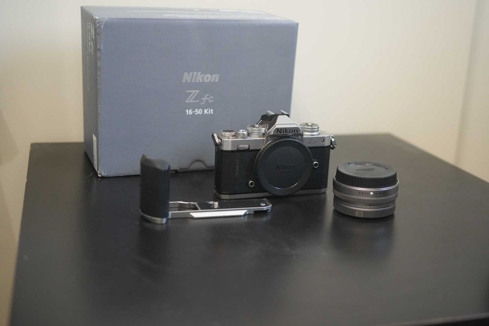 Nikon Zfc w świetnym stanie.