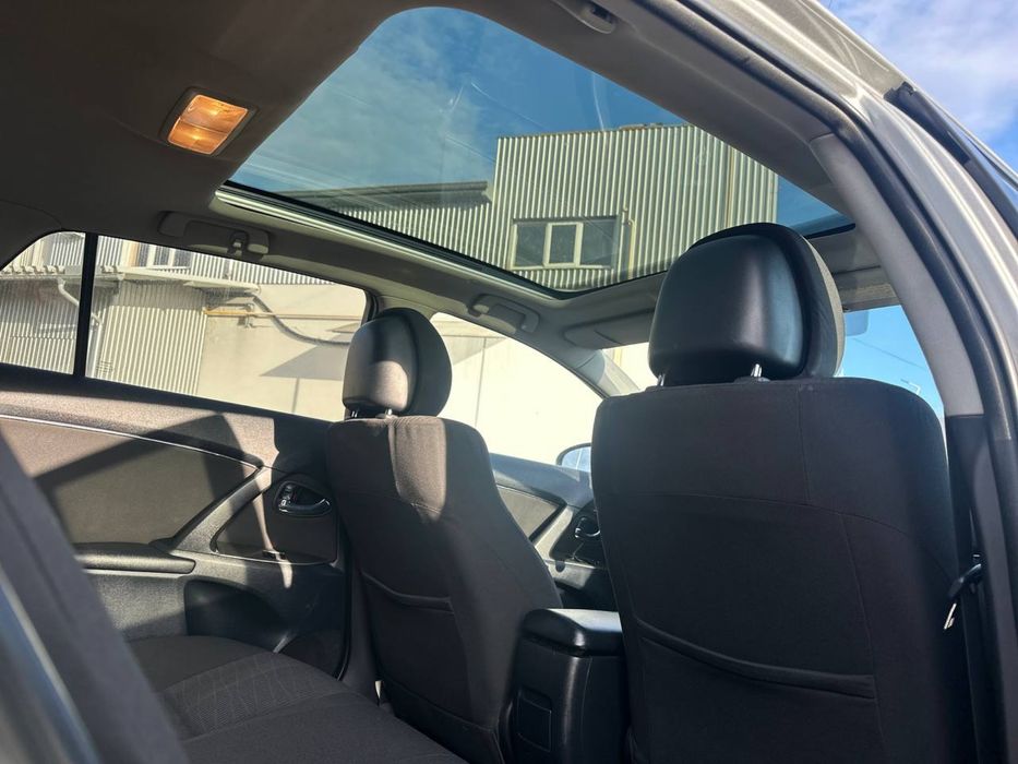 Toyota Avensis 2.2Dizel