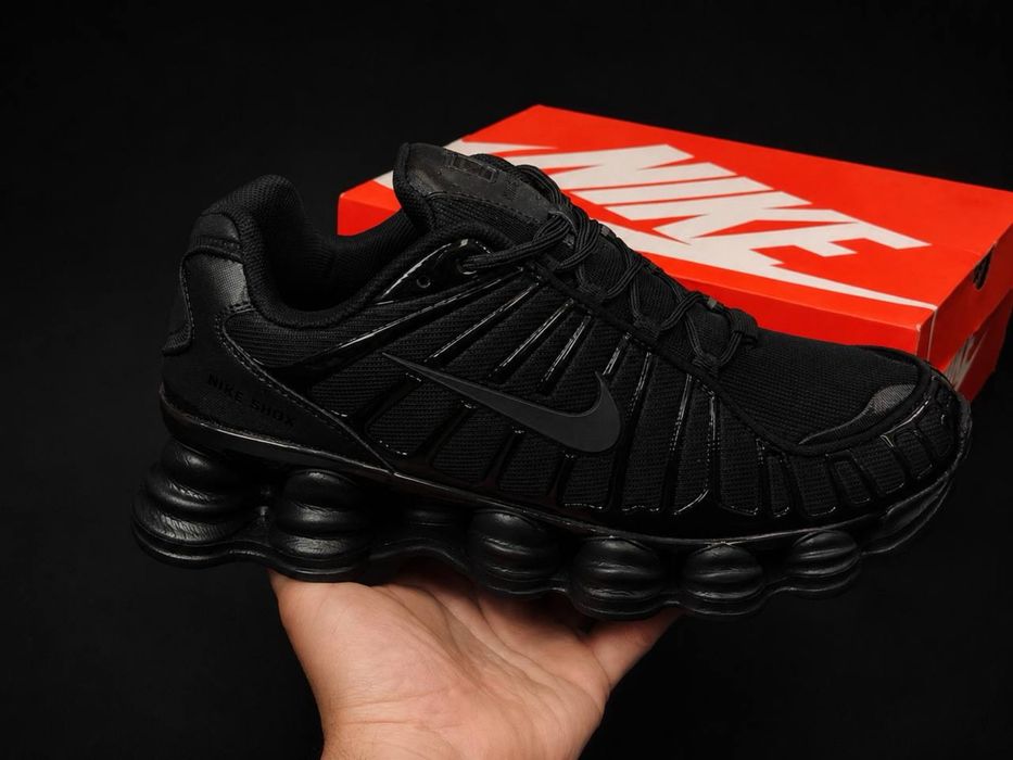 Чоловічі кросівки Nike Shox TL чорні жіночі кросовки найк  унісекс Найк Шокс 35-46 молодіжні кросівки