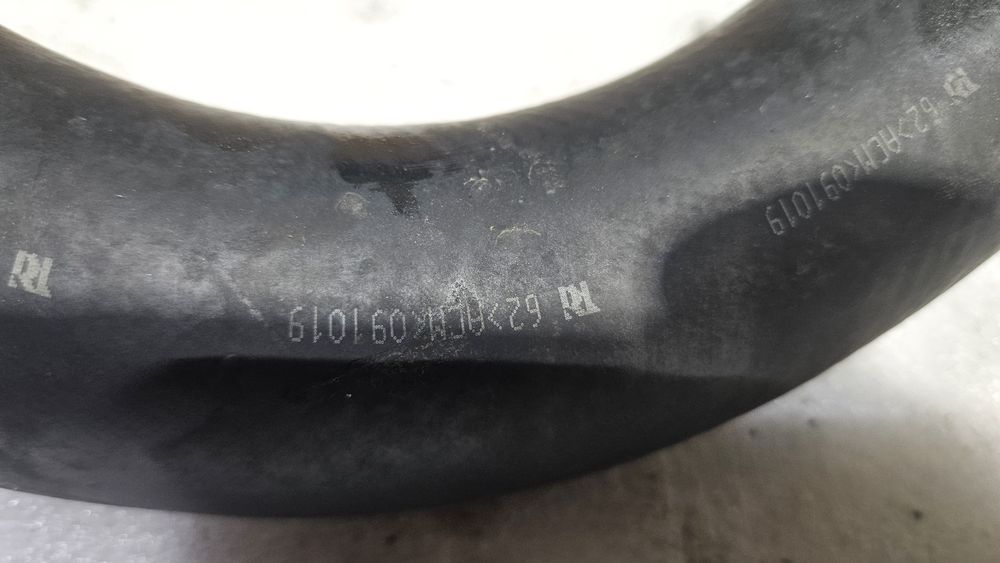 Przewód rura turbo nissan nv200 1.5 dci bdb stanie
