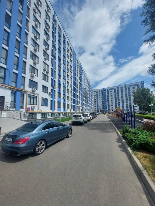 Сдам 1 комн.квартиру по ул.Малоземельная (нов.Алімпія Галика) 75Б, ЖК Ривьера, метро Славутич!