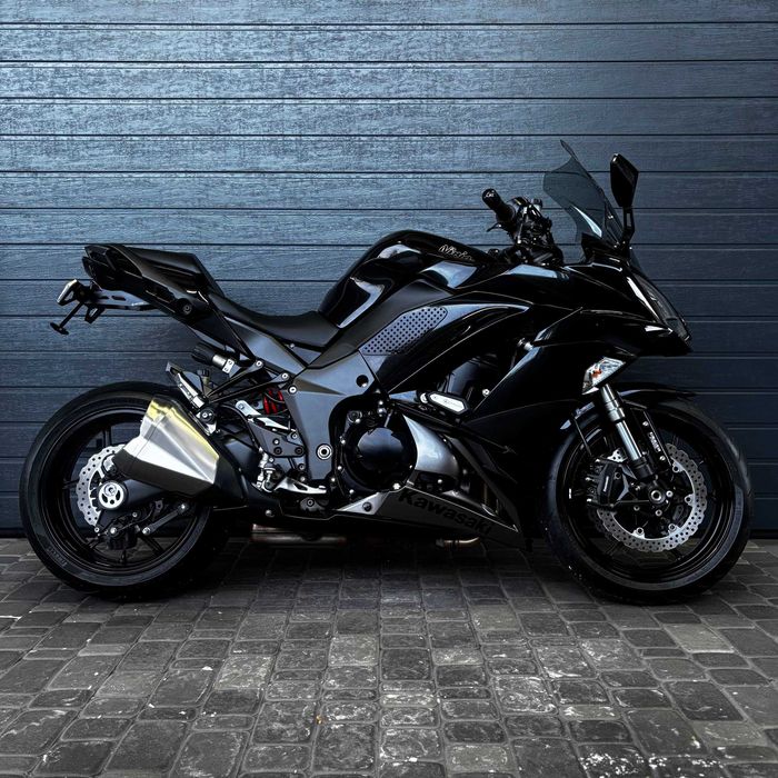 Продам мотоцикл Kawasaki Ninja 1000 (7469): 10 500 $ - Мотоциклы