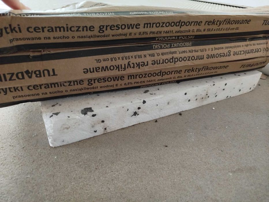 Płytki gresowe tubądzin macchia beige