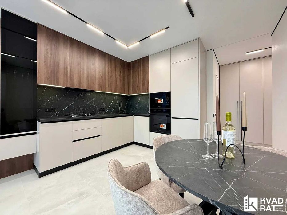Apartment in Ivano-Frankivsk, Nimetska Koloniya - View 2