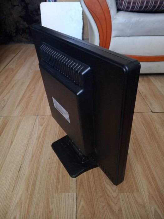 Monitor LCD Sonic 17 cali