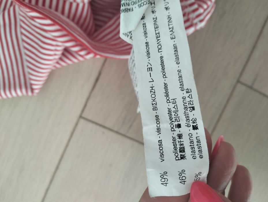 Sukienka na ramiączkach w paski
