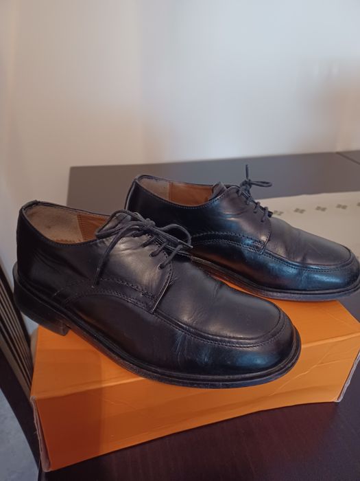 Sapatos pele homem