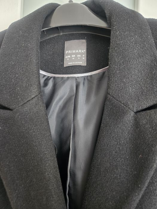 Płaszcz czarny damski prosty