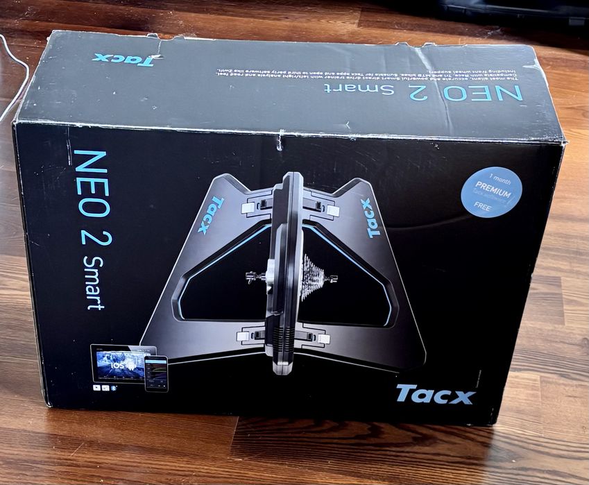 Trenażer Tacx Neo2 Smart
