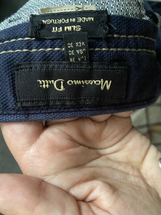 Calças masculinas em bom estado