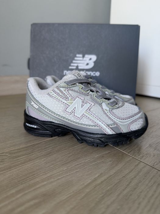 New balance 740 sneakersy dzieciece y2k r23 jak nowe