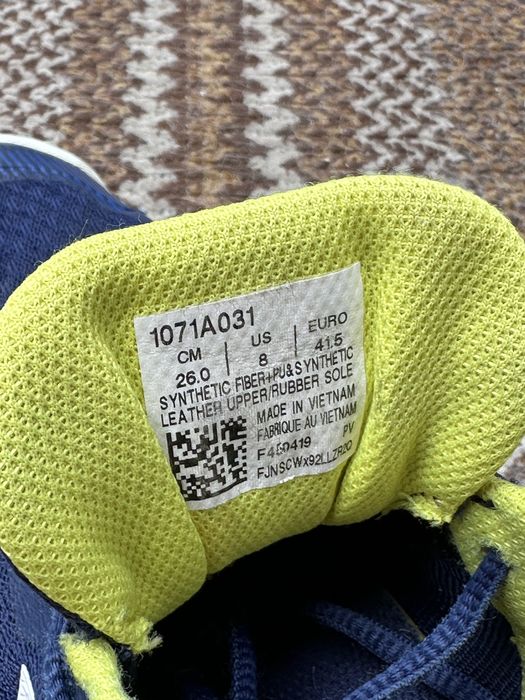 Продам Asics Gel Tactic 2