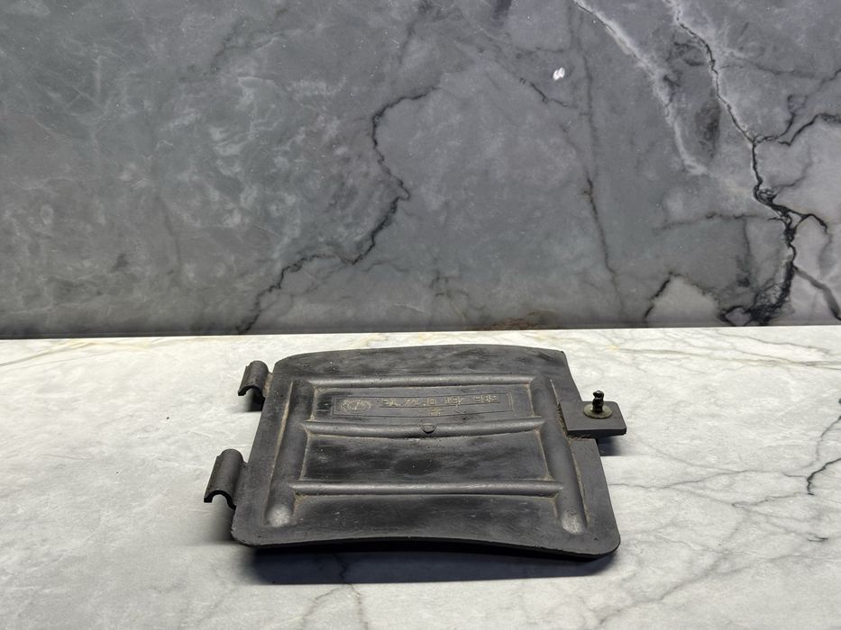 BMW E46 дорестайл М47 М43 лючок зливу масла в захист двигуна