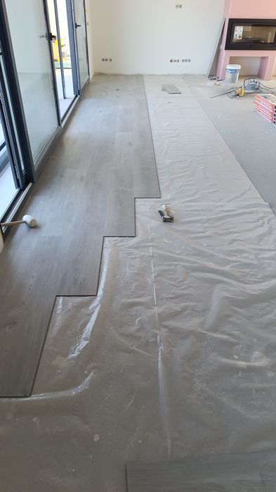 Piso vinílico e flutuante