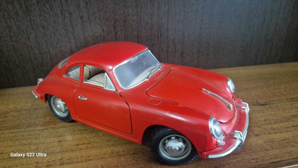 Машинки колекційні