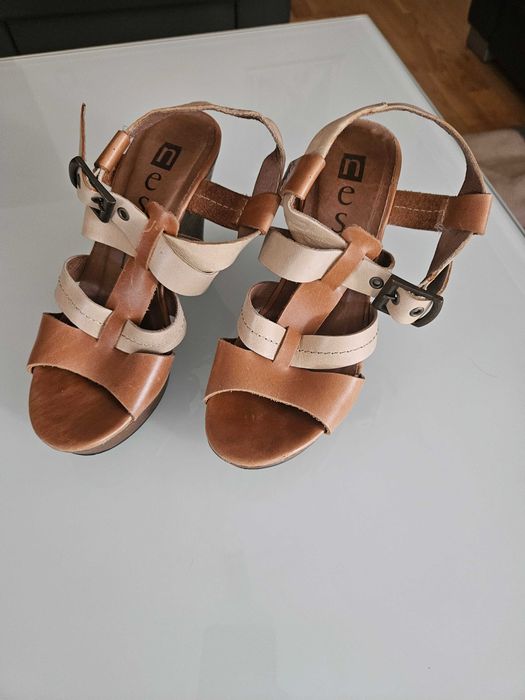 Sandały Nessi r.37 Skóra naturalna