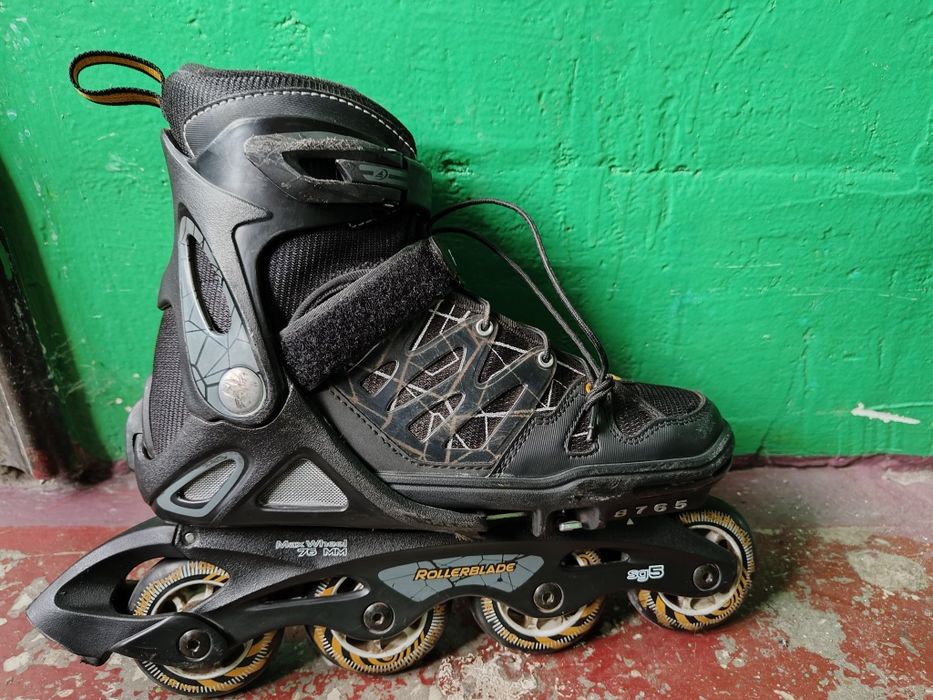 Продам ролики Rollerblade