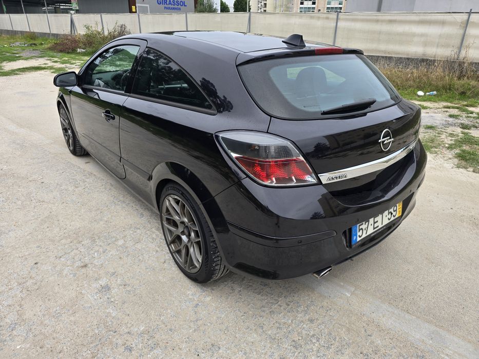 Opel Astra GTC 1.7 CDTI 125 foto 5