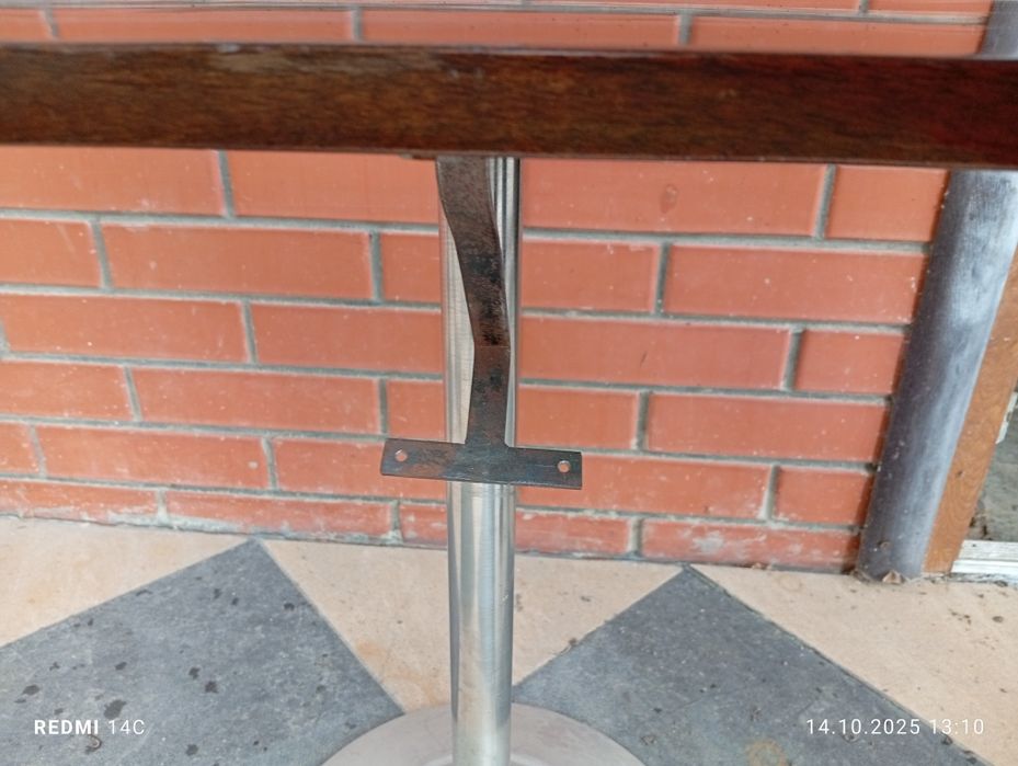 Столик, що крутиться