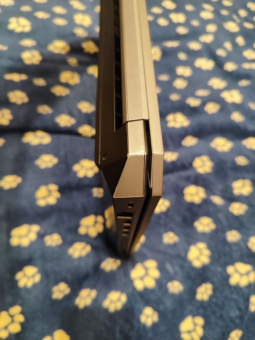 HP ZBook 17 g6 Xeon (8 ядер) RTX4000