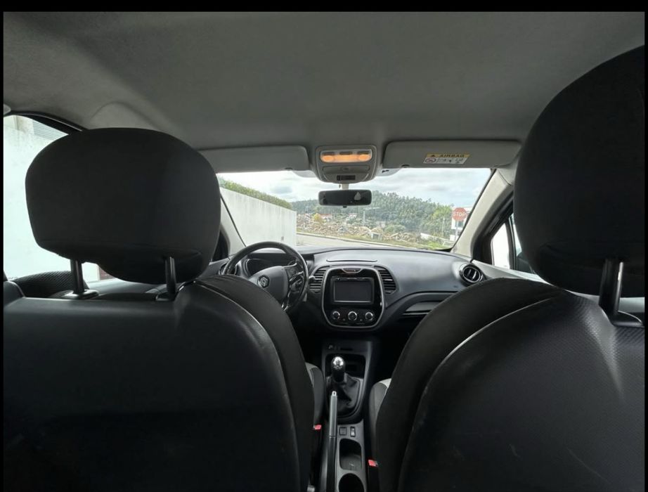 Renault Captur 1.5 DCi, impecável
