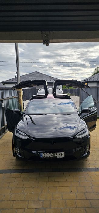 Tesla model X 2020р Long Rage Plus Європа, не биток