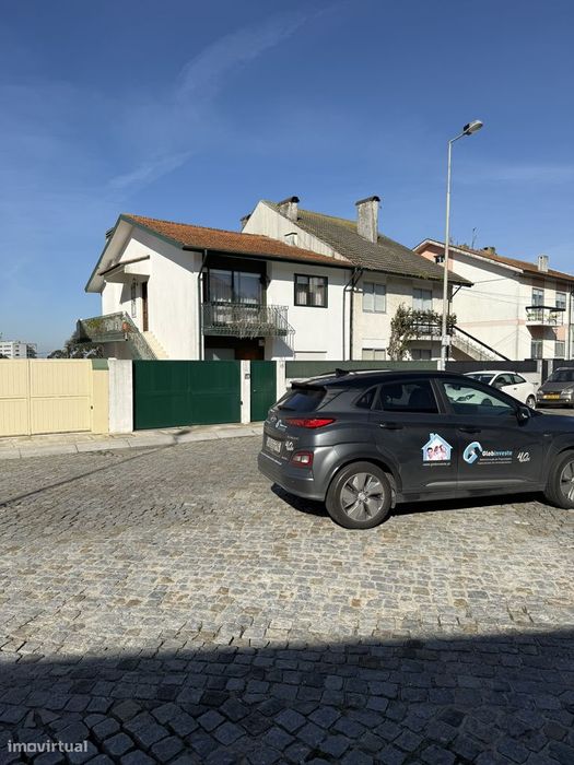 Andar de Moradia T4 em Custoias / Senhora da Hora, Matosinhos