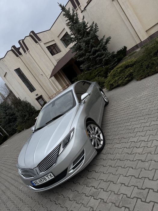 Продам авто Lincoln MKZ