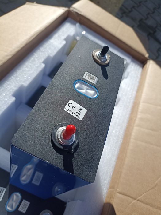 Células de bateria LifePo4 320ah  3.2v Novas