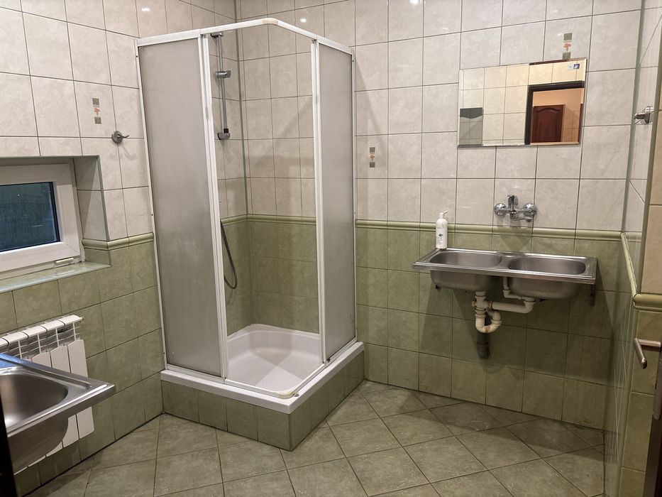 Wynajmę halę przemysłowo/magazynową w Błoniu 212 m2