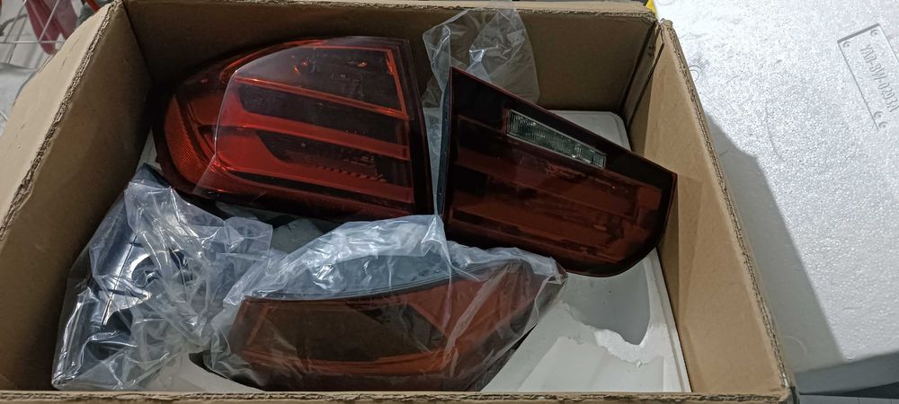 Farolins led branco vermelho BMW F30 serie 3